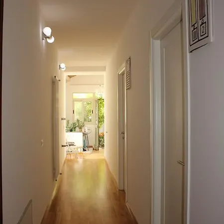 ゲストハウス I'mc Ioamocagliari カリアリ