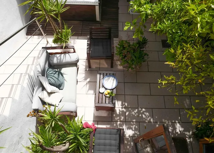 I'mc Ioamocagliari בית הארחה 4*